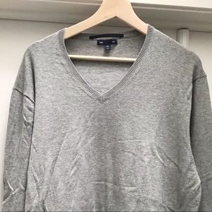 Gap grey light weight sweater